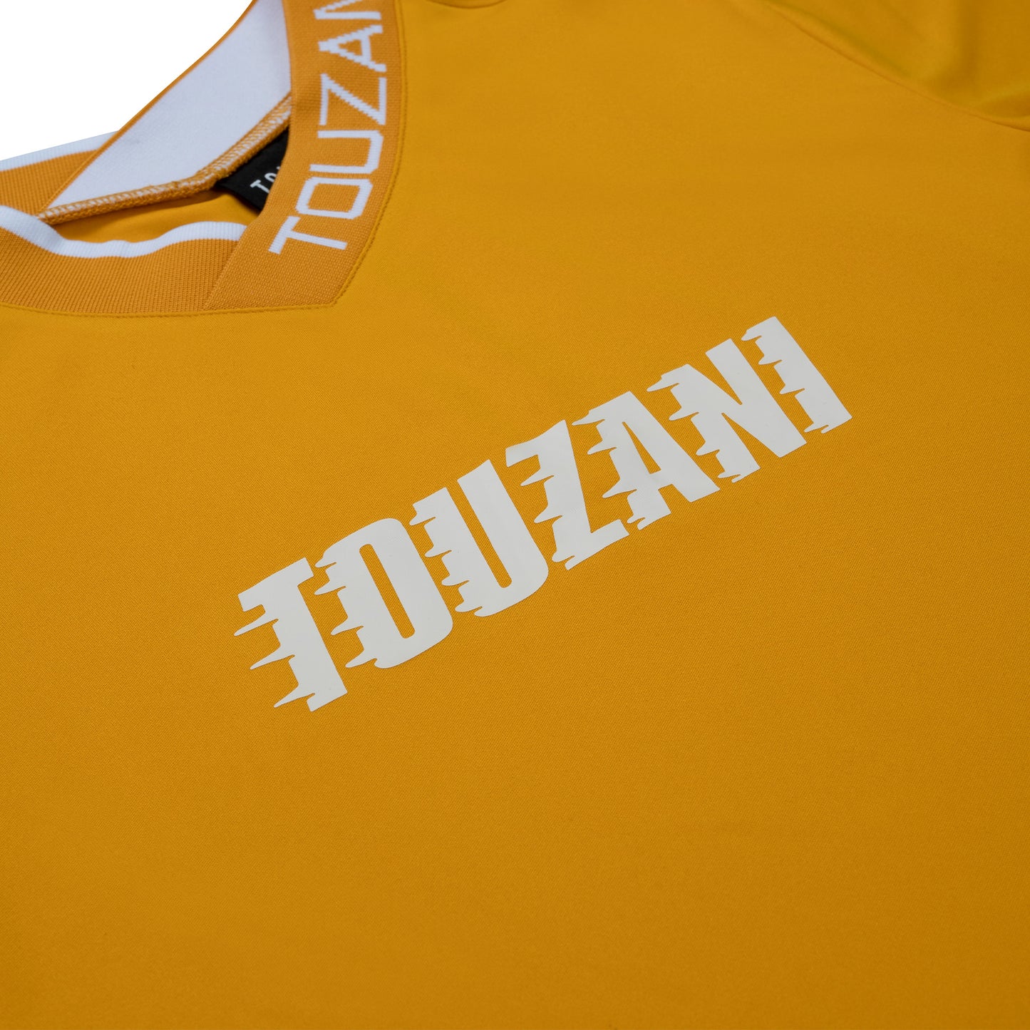 AIGOROMO YELLOW